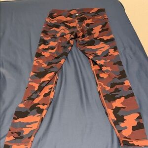 Lululemon Wunder Train HR Leggings Red Camo